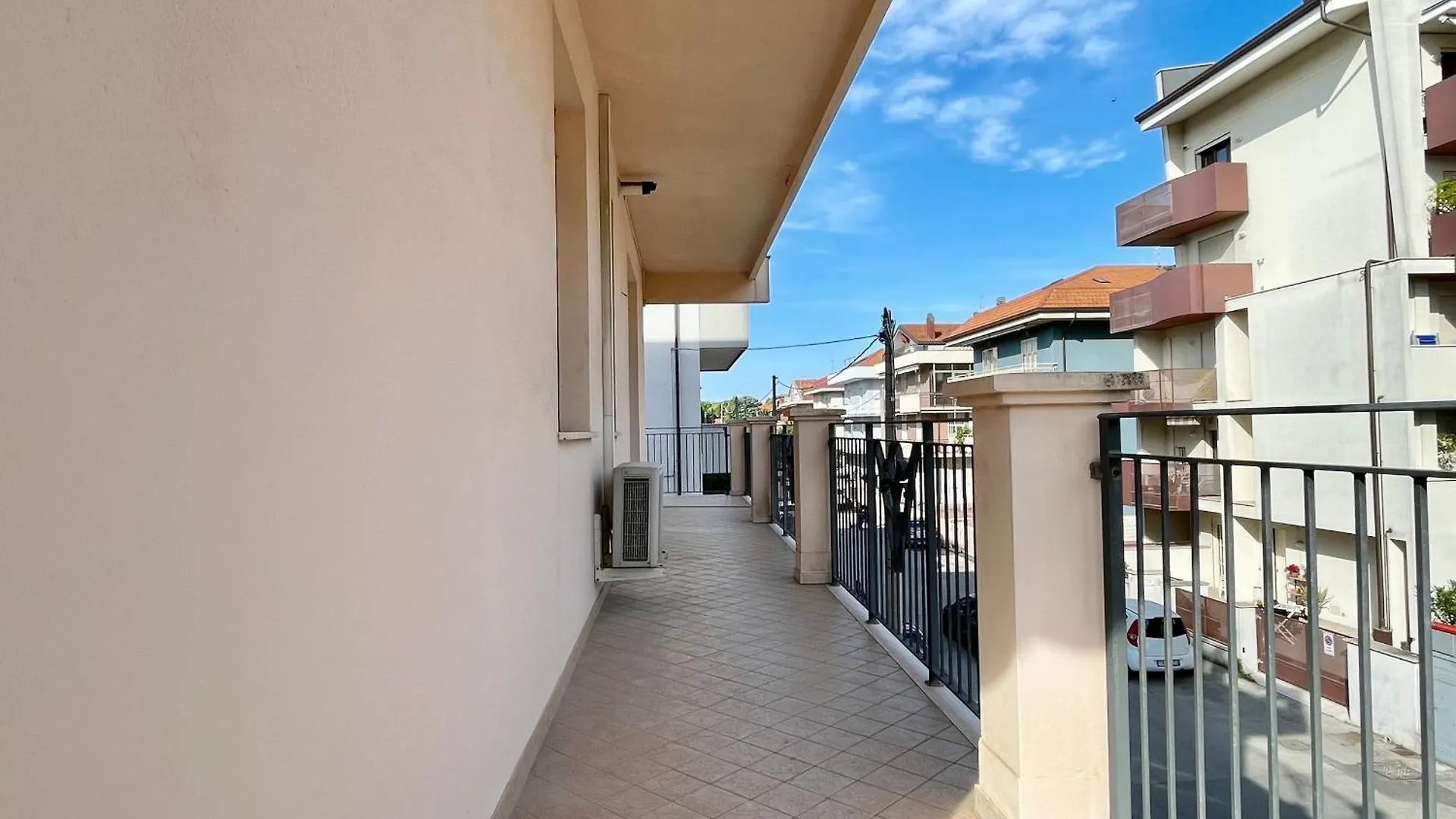 3 Camere Terrazzo E Posto Auto - Praga 36 Rimini Apartment