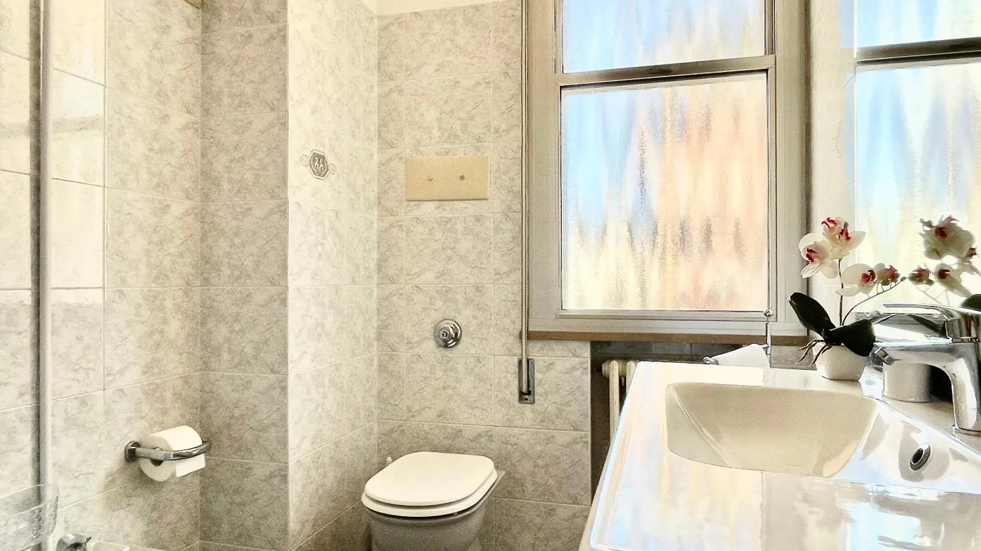 3 Camere Terrazzo E Posto Auto - Praga 36 Rimini
